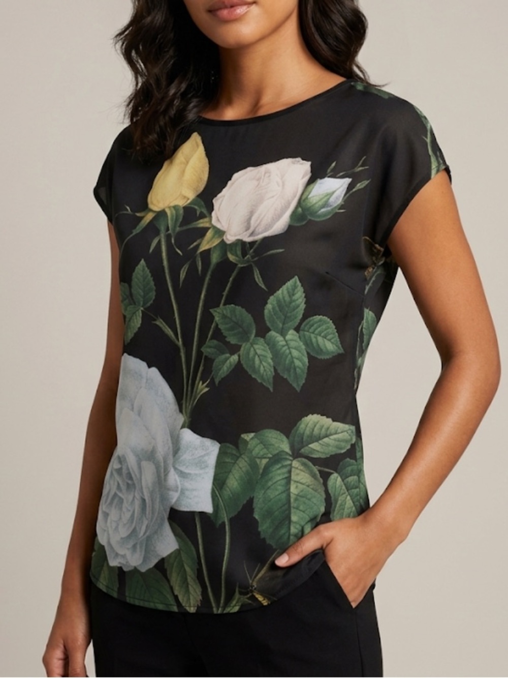 Ted Baker London Sew In Love Black Floral Rose Cap Sleeve Top Size 1 / US 4 NWOT